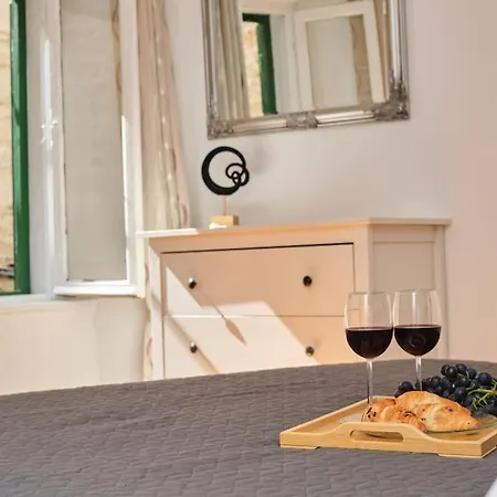 Galeriana Palace By Litto *