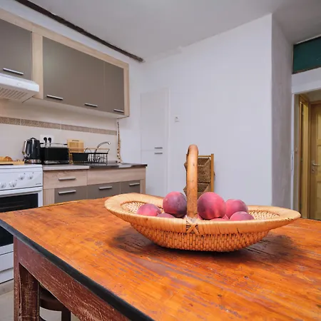 Galeriana Palace By Litto Appartement