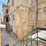 Galeriana Palace By Litto